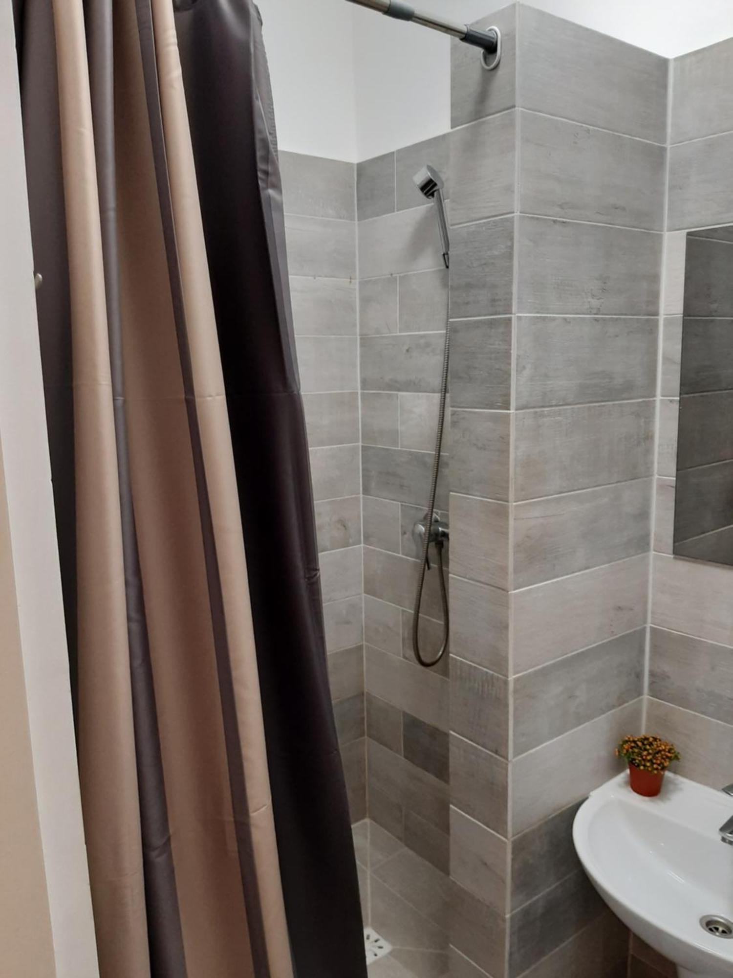 Sweet Home İvano-Frankivsk Oda fotoğraf